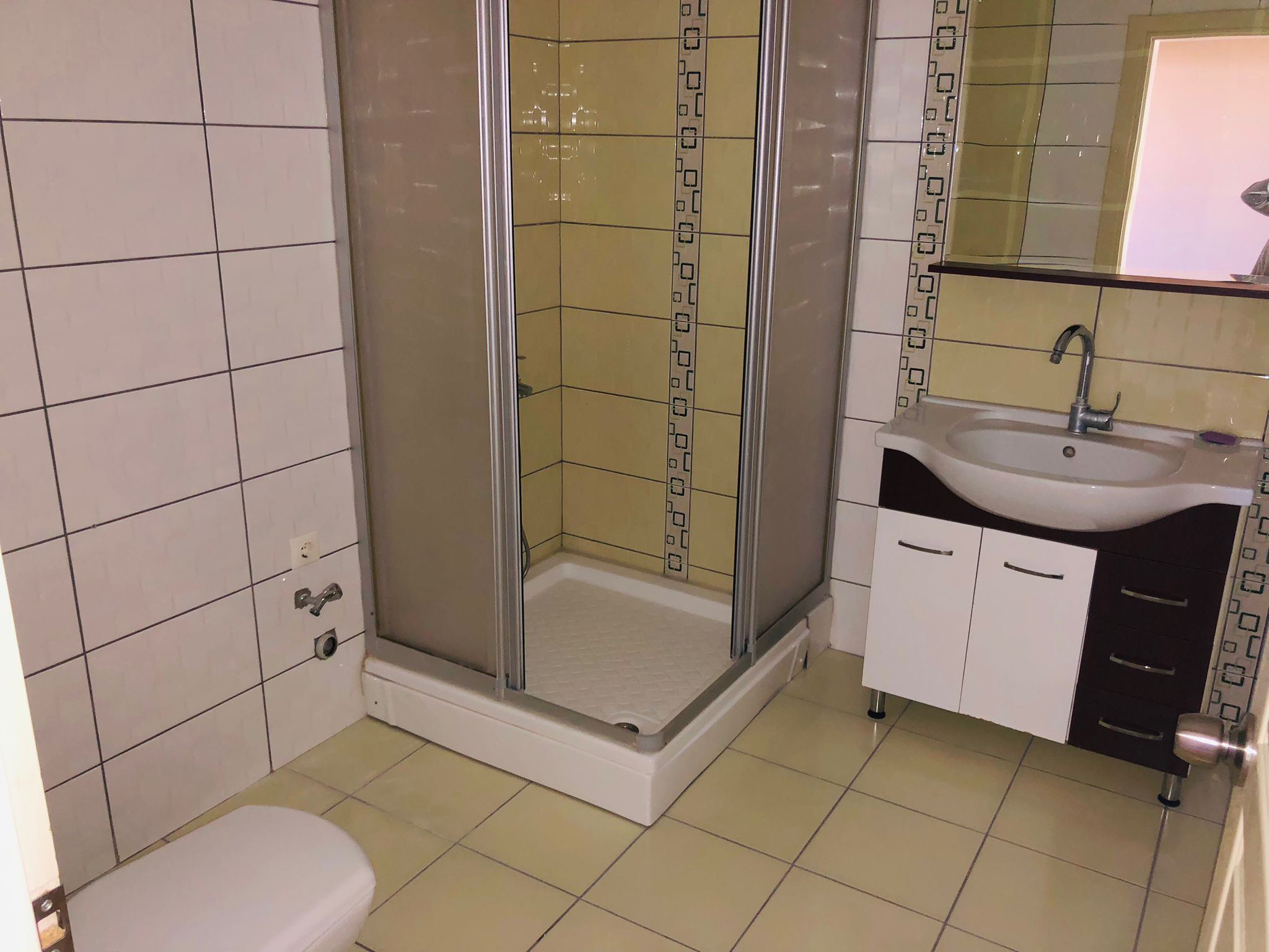 UŞAK'TA 4+1 LÜX DAİRE